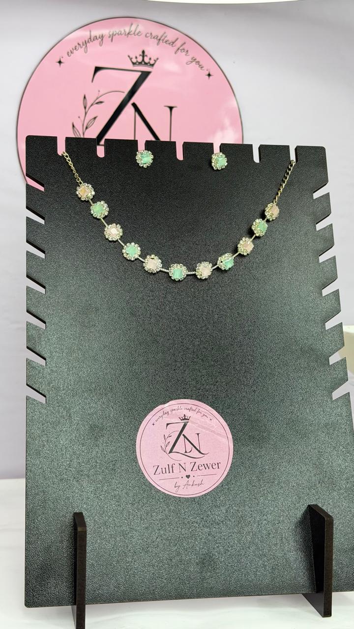 Mint Green & White Floral Necklace Set