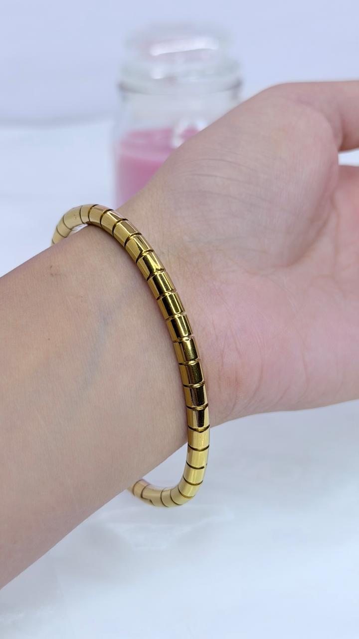 Segmented Tubogas Bangle