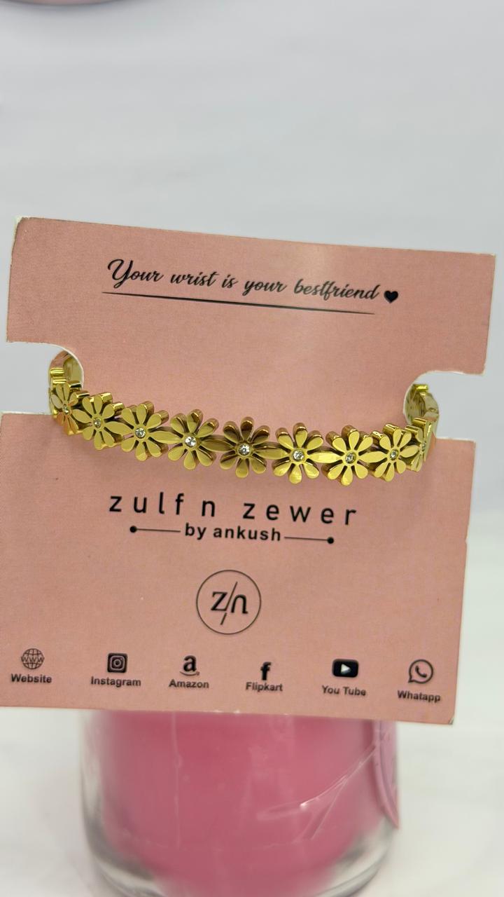 Daisy Cluster Bangle