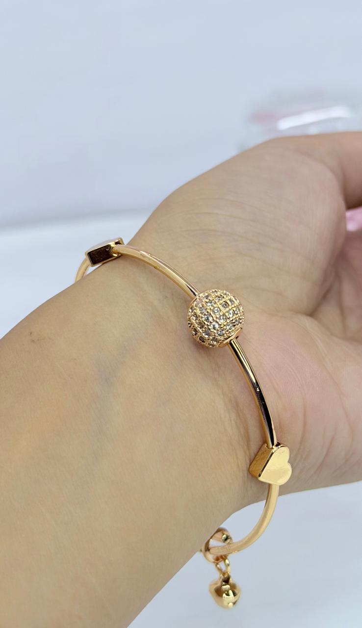 Elegant Crystal Bangle