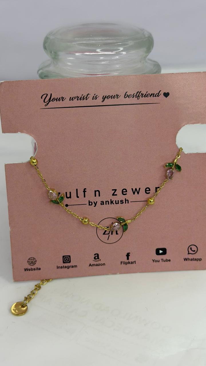 Elegant Floral Charm Bracelet