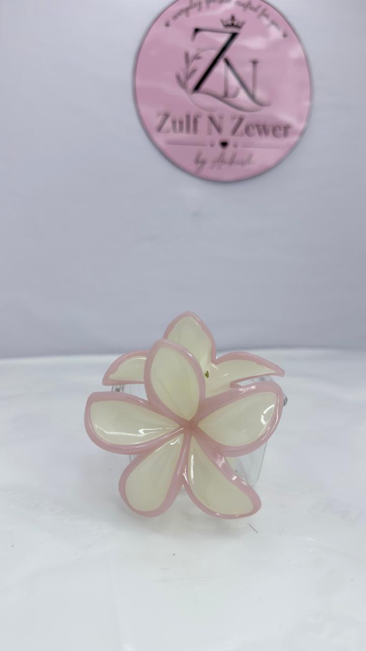 Flower Hair Claw Clip – Translucent Floral Hair Clip