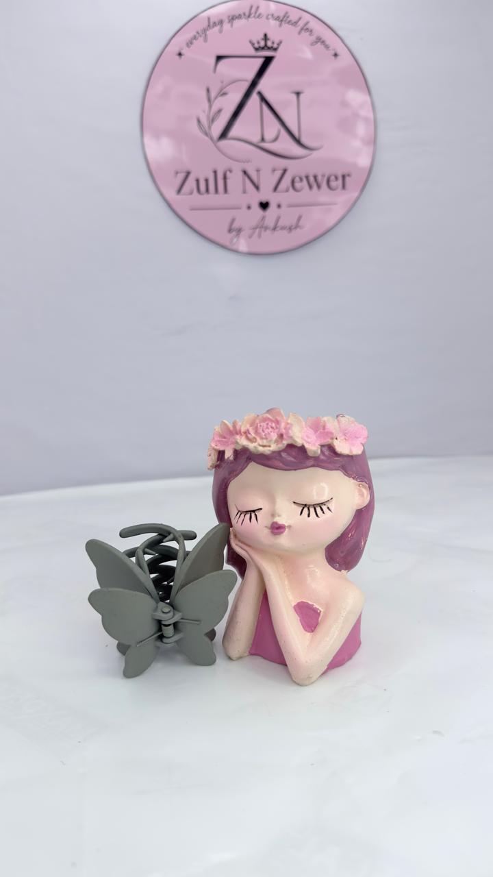 Matte Butterfly Hair Claw Clip – Taupe Grey